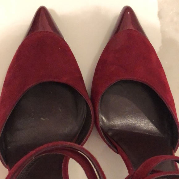 STUART WEITZMAN deep red suede/patent leather heels - Picture 7 of 9